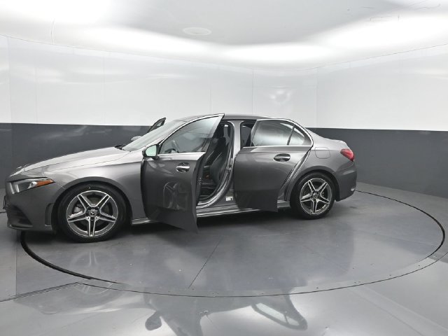 Used 2022 Mercedes-Benz A 220 4MATIC image 34