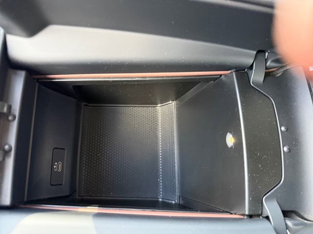 Certified 2026 BMW X7 xDrive40i w/ Premium Package image 41