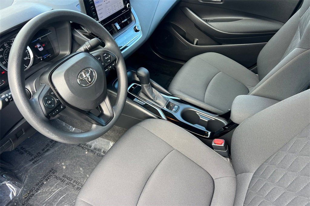 Certified 2022 Toyota Corolla LE image 9