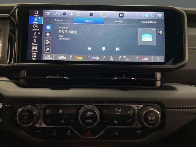 New 2025 Jeep Wrangler Sahara w/ Technology Group image 17