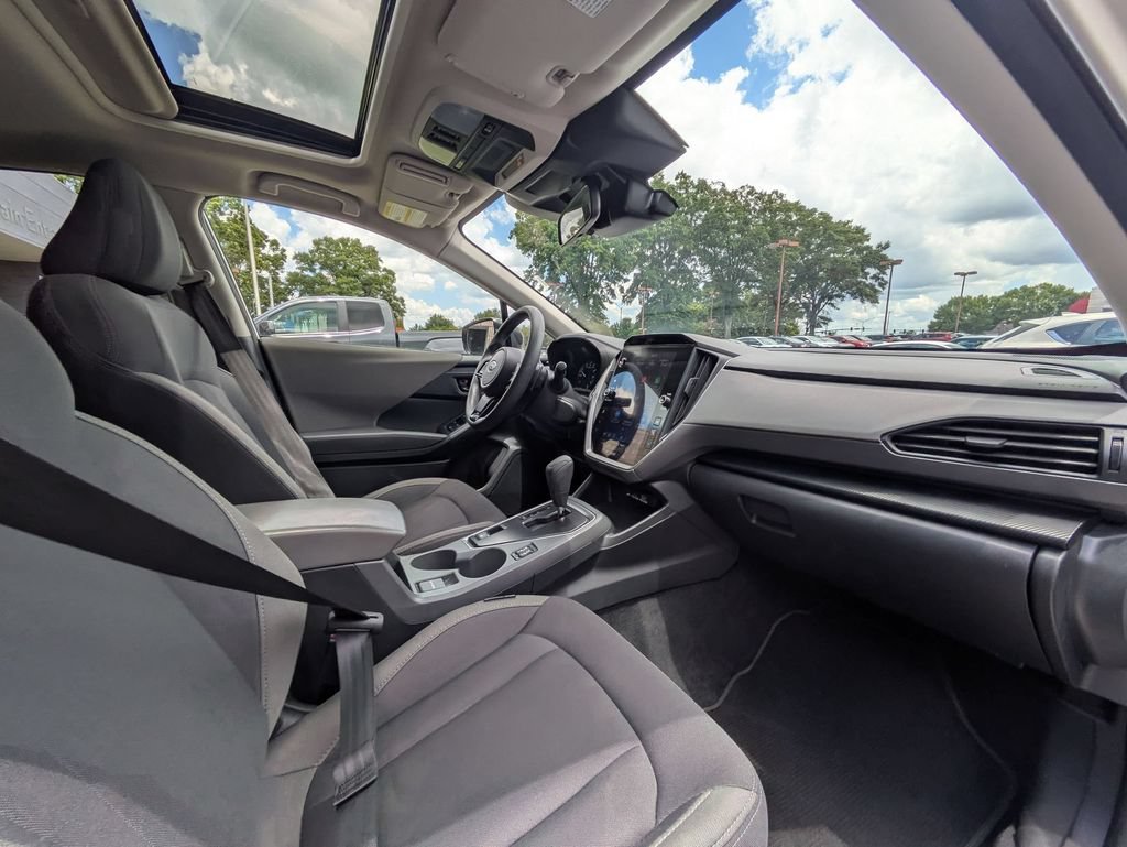 Used 2025 Subaru Crosstrek 2.5i Premium AWD/4WD image 31