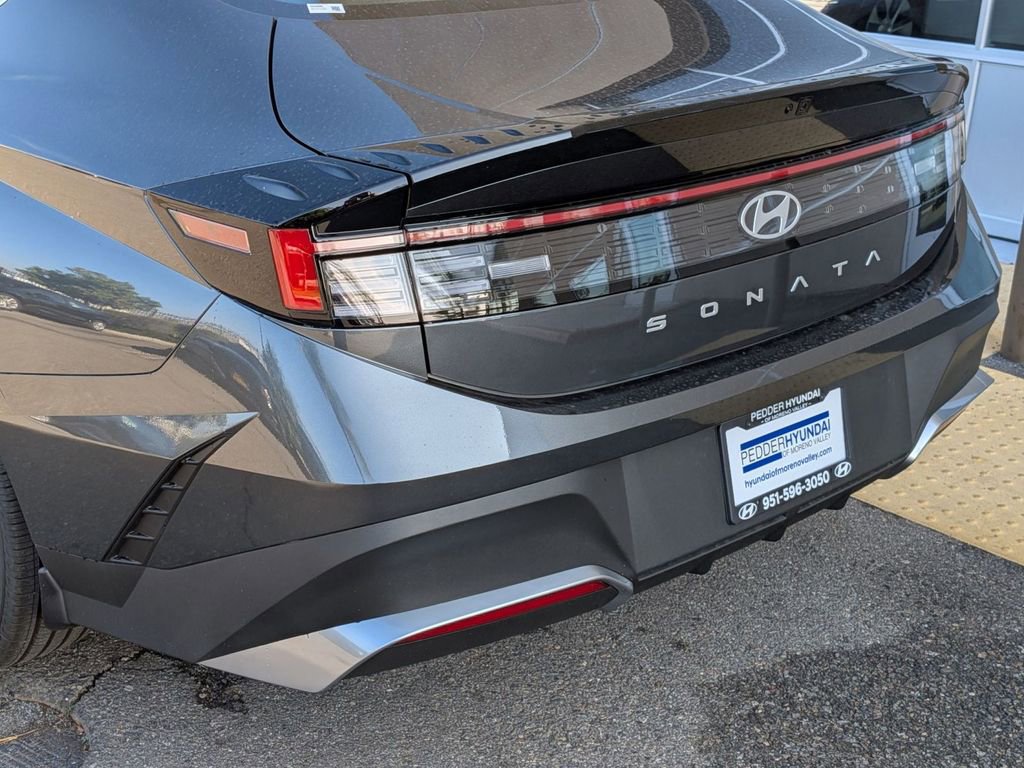 Certified 2026 Hyundai Sonata SE FWD image 11
