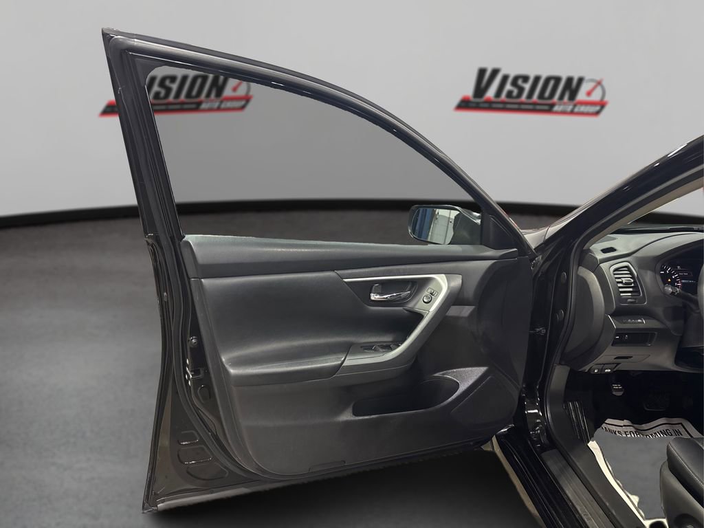 Used 2018 Nissan Altima 2.5 S w/ S Convenience Package image 22