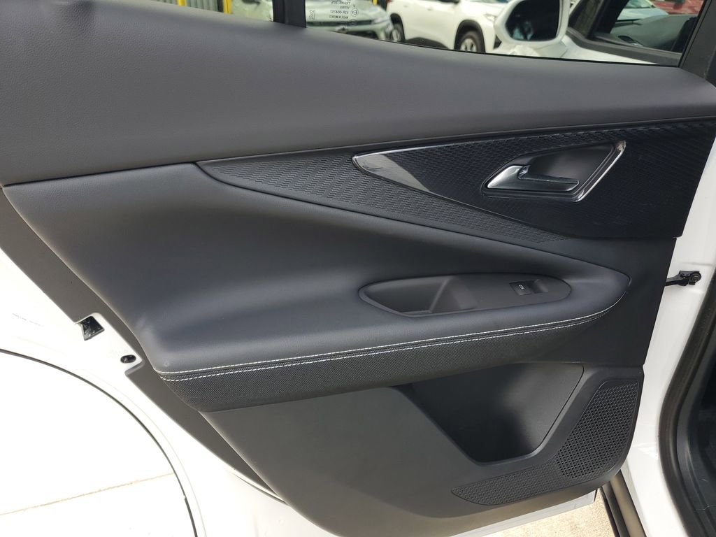 Used 2026 Chevrolet Blazer EV LT w/ Midnight/Sport Edition image 14