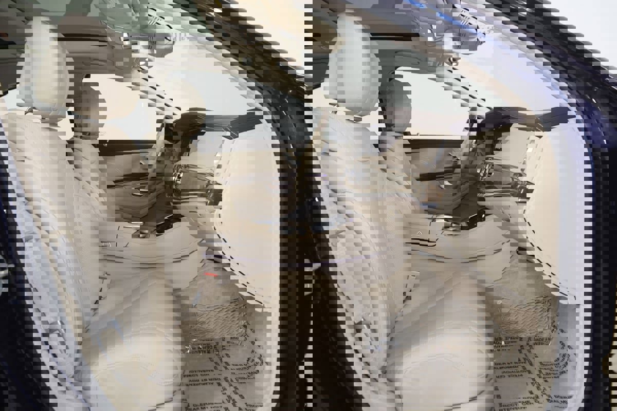 Used 2015 Mercedes-Benz S 550 4MATIC Sedan image 15