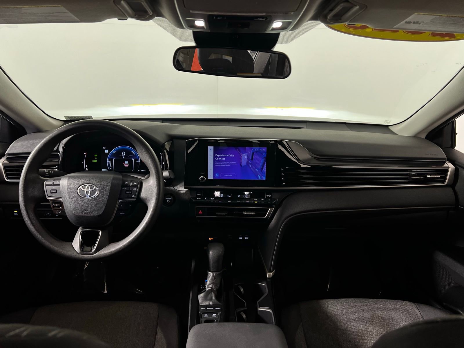 Used 2025 Toyota Camry LE FWD image 22