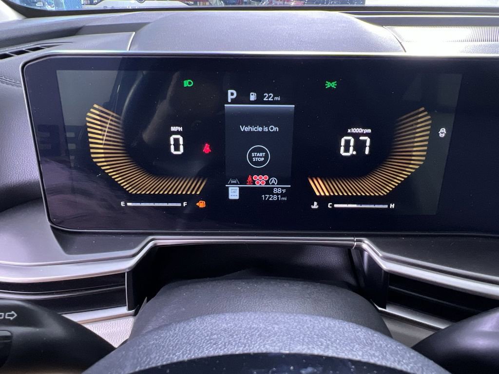 Used 2024 Kia Sorento S w/ Panoramic Sunroof Package image 17