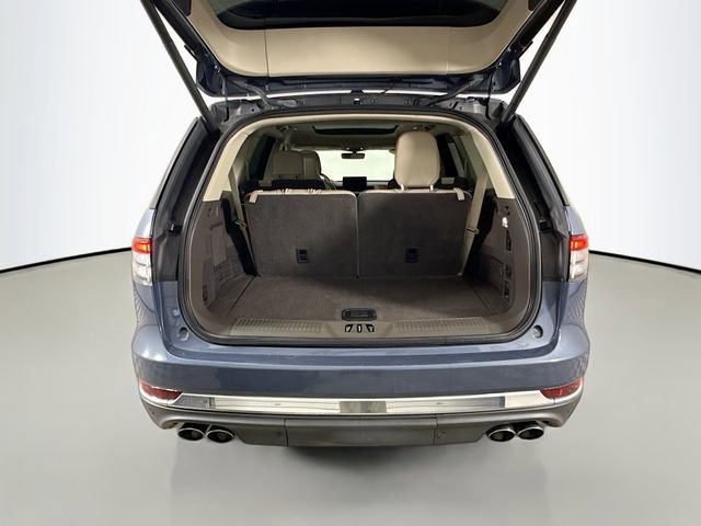 Used 2021 Lincoln Aviator Reserve w/ Equipment Group 202A image 30