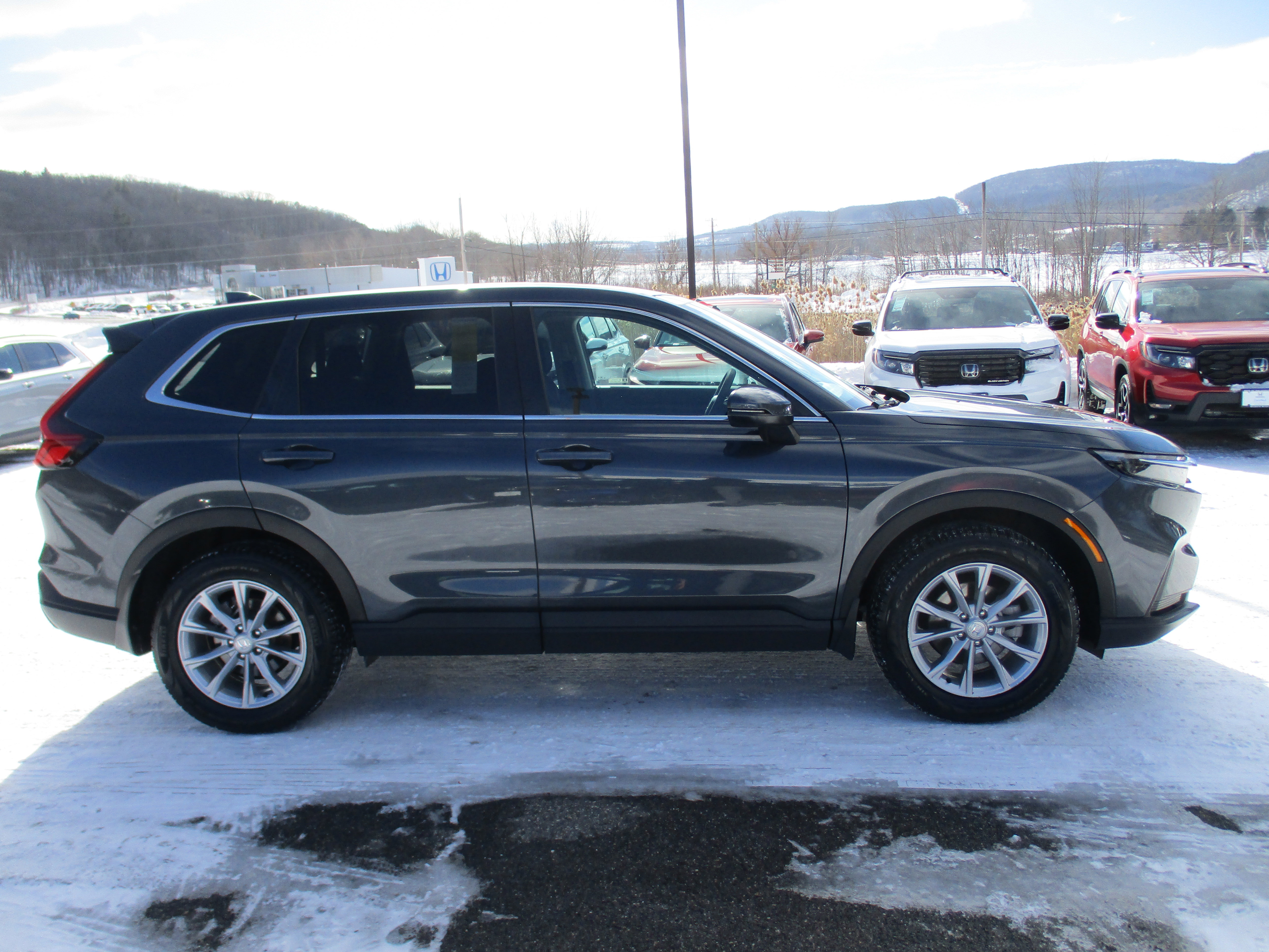 Certified 2023 Honda CR-V EX image 4