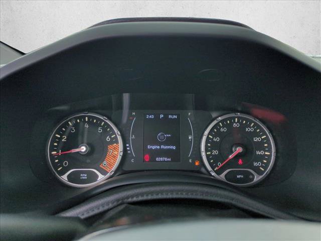 Used 2019 Jeep Renegade Latitude FWD image 11