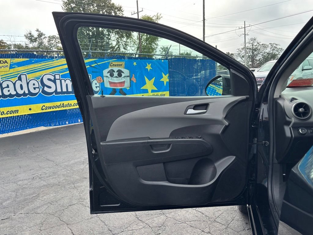Used 2012 Chevrolet Sonic LTZ FWD image 12