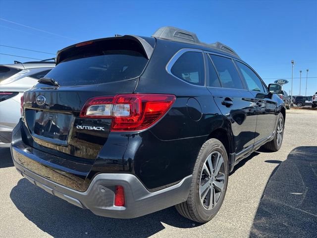 Used 2018 Subaru Outback 2.5i Limited image 5
