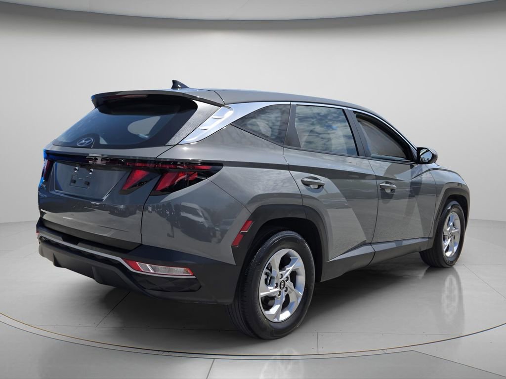 Certified 2024 Hyundai Tucson SE FWD image 8