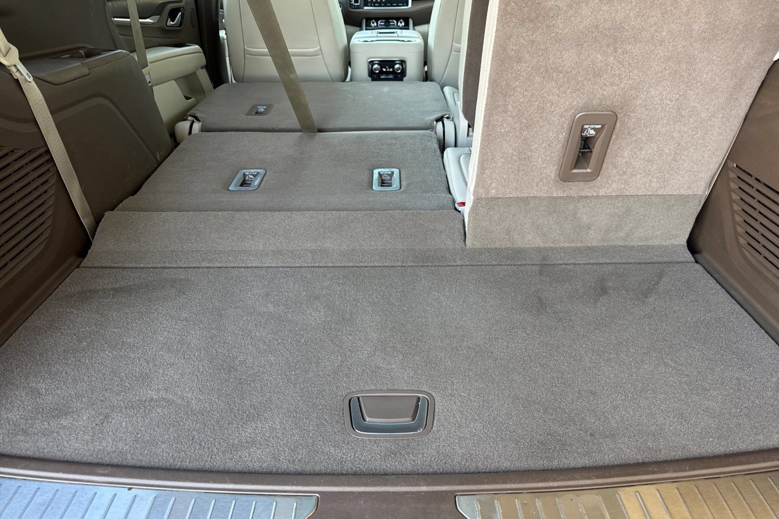 Certified 2023 GMC Yukon Denali AWD/4WD image 17