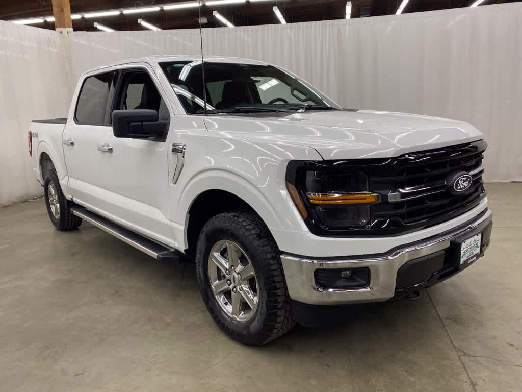 Used 2025 Ford F150 XLT w/ Equipment Group 301A Standard AWD/4WD image 8