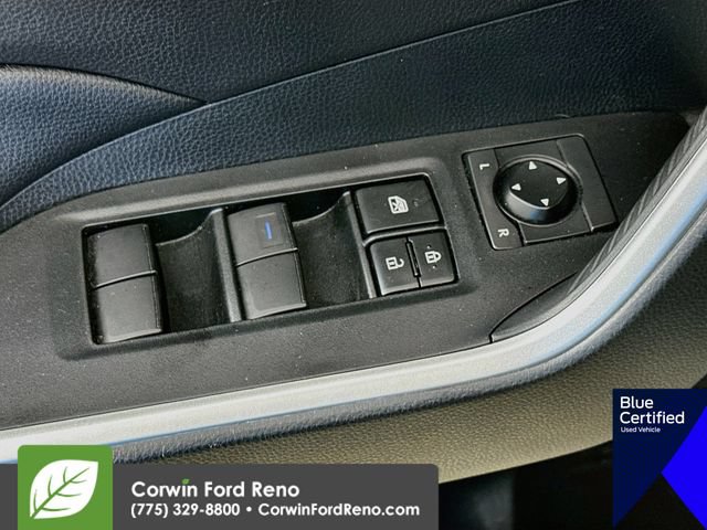 Used 2021 Toyota RAV4 XLE w/ Convenience Package AWD/4WD image 21