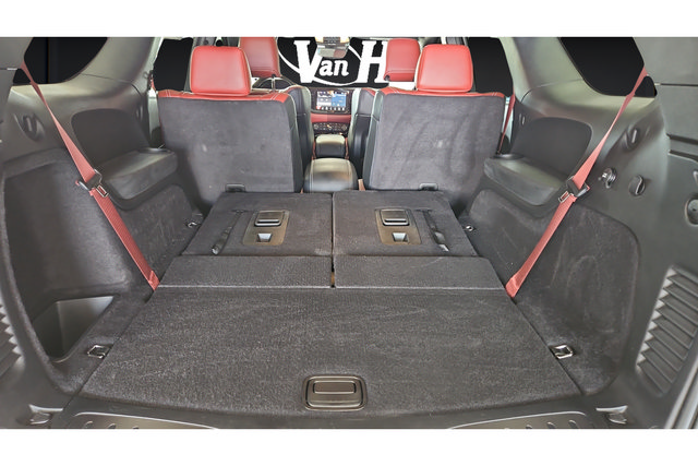 Used 2024 Dodge Durango SRT Hellcat AWD/4WD image 32
