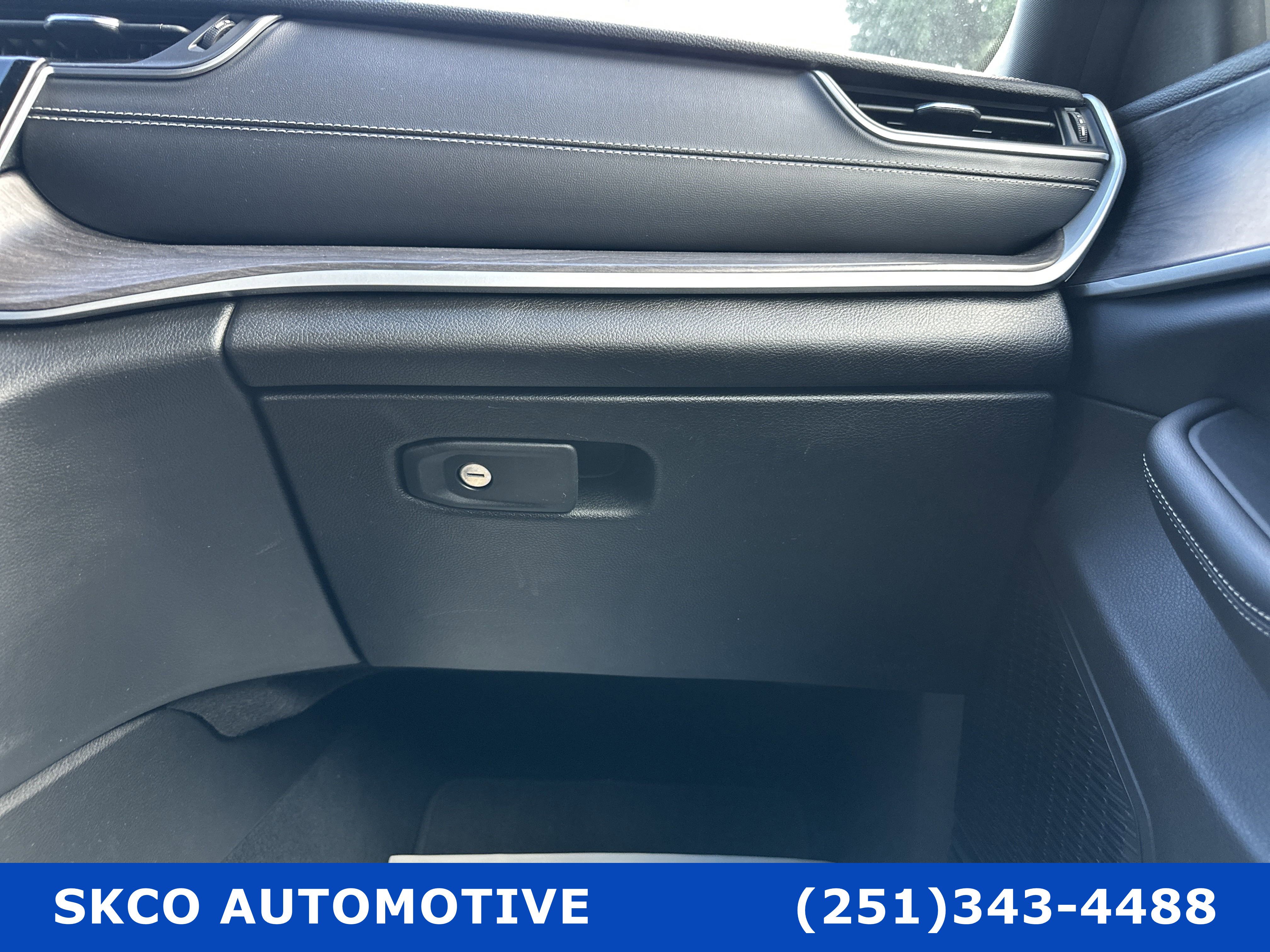 Used 2024 Jeep Grand Cherokee Limited image 24