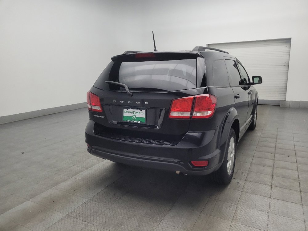 Used 2019 Dodge Journey SE FWD image 9