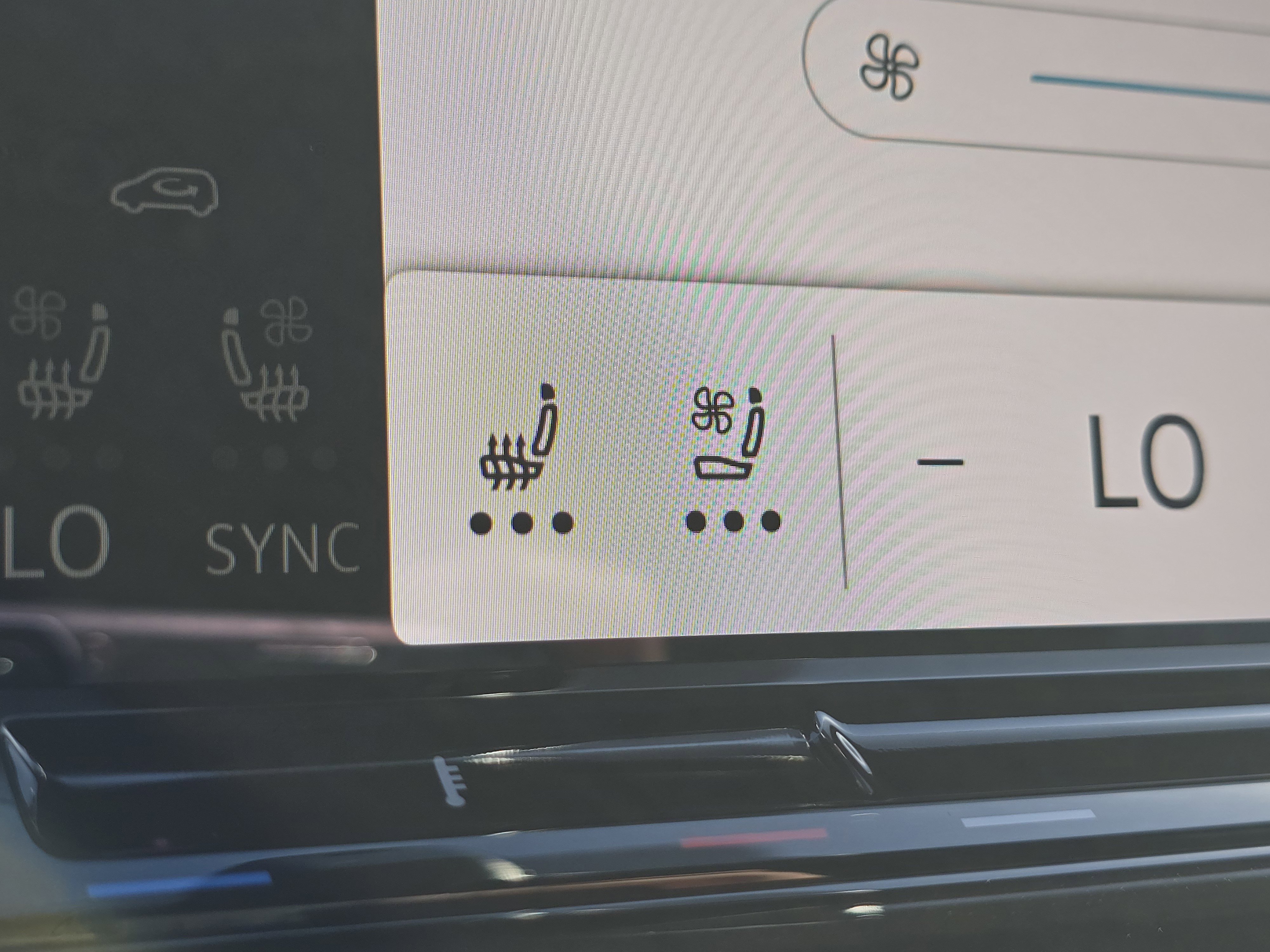 New 2026 Volkswagen Atlas Cross Sport SEL Premium R-Line image 13