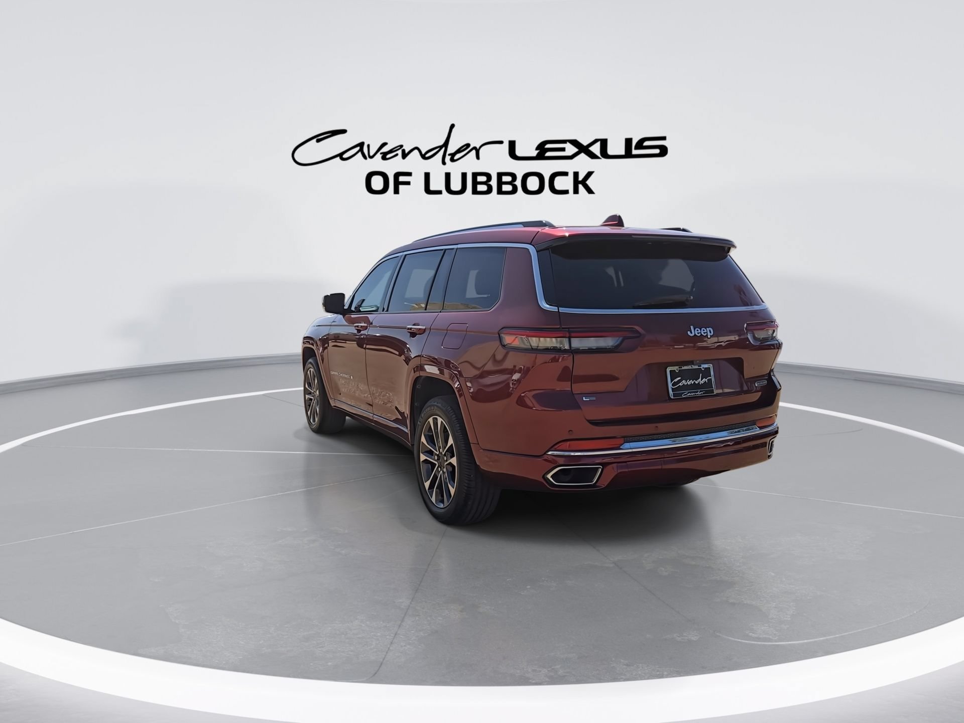 Used 2022 Jeep Grand Cherokee L Overland RWD image 7