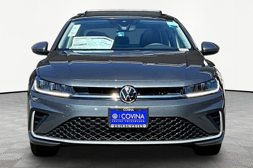 New 2026 Volkswagen Jetta SE image 2