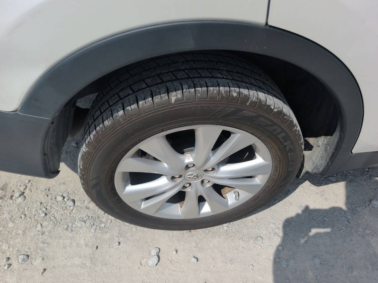 Used 2013 Toyota RAV4 Limited FWD image 22