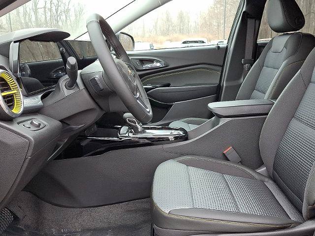 New 2026 Chevrolet Trax LT w/ Driver Confidence Package FWD image 8