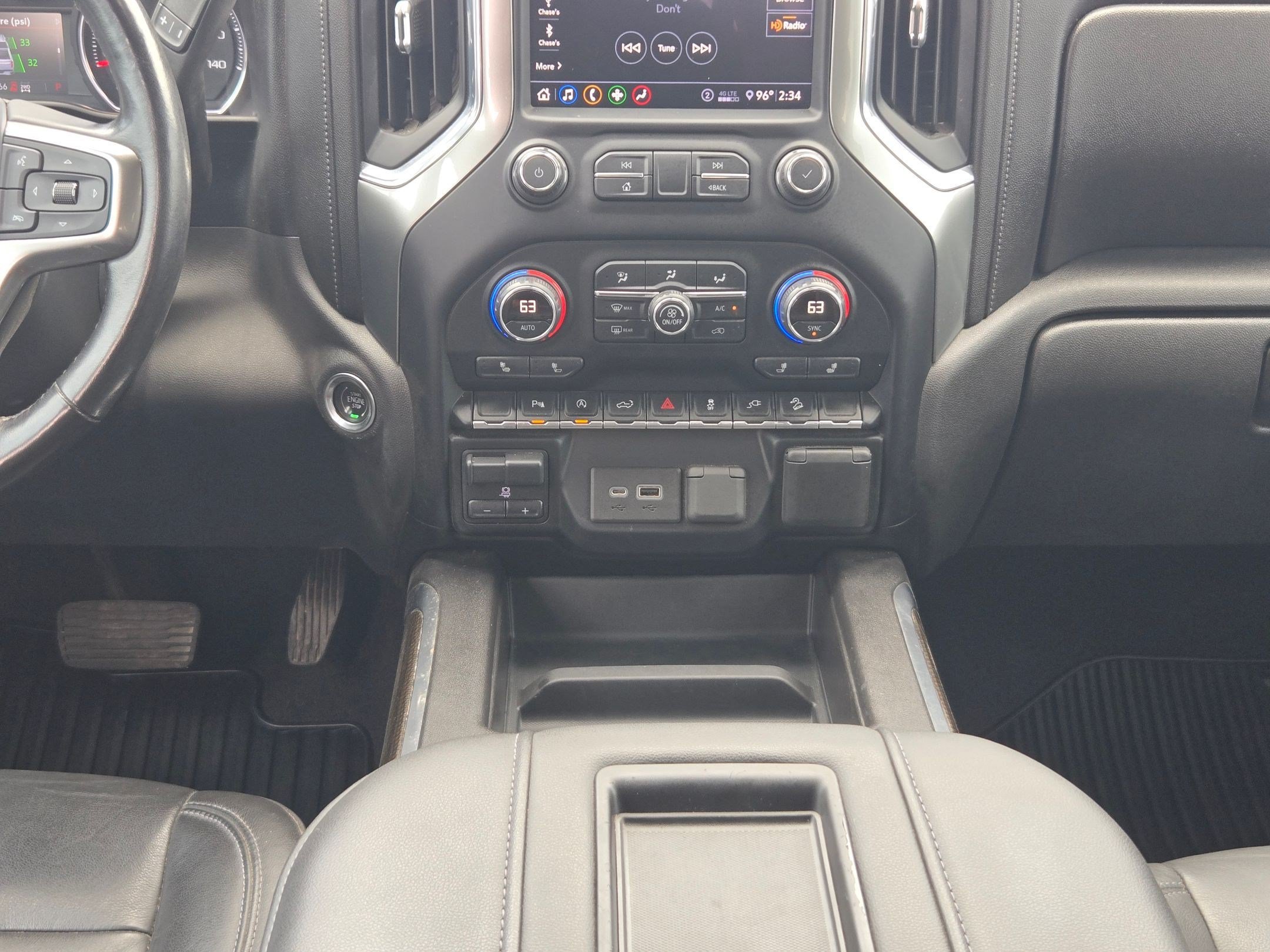Certified 2020 Chevrolet Silverado 1500 RST w/ Texas Edition AWD/4WD image 17