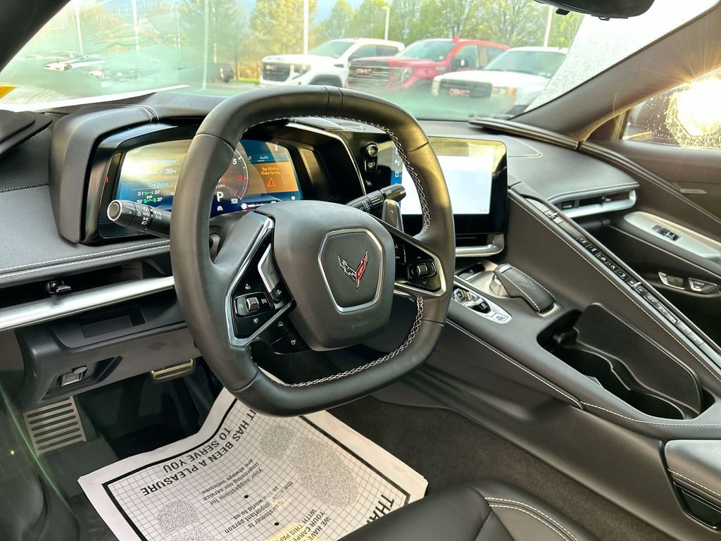 Used 2024 Chevrolet Corvette Stingray Coupe w/ Body-Color Dual Roof Package RWD image 14