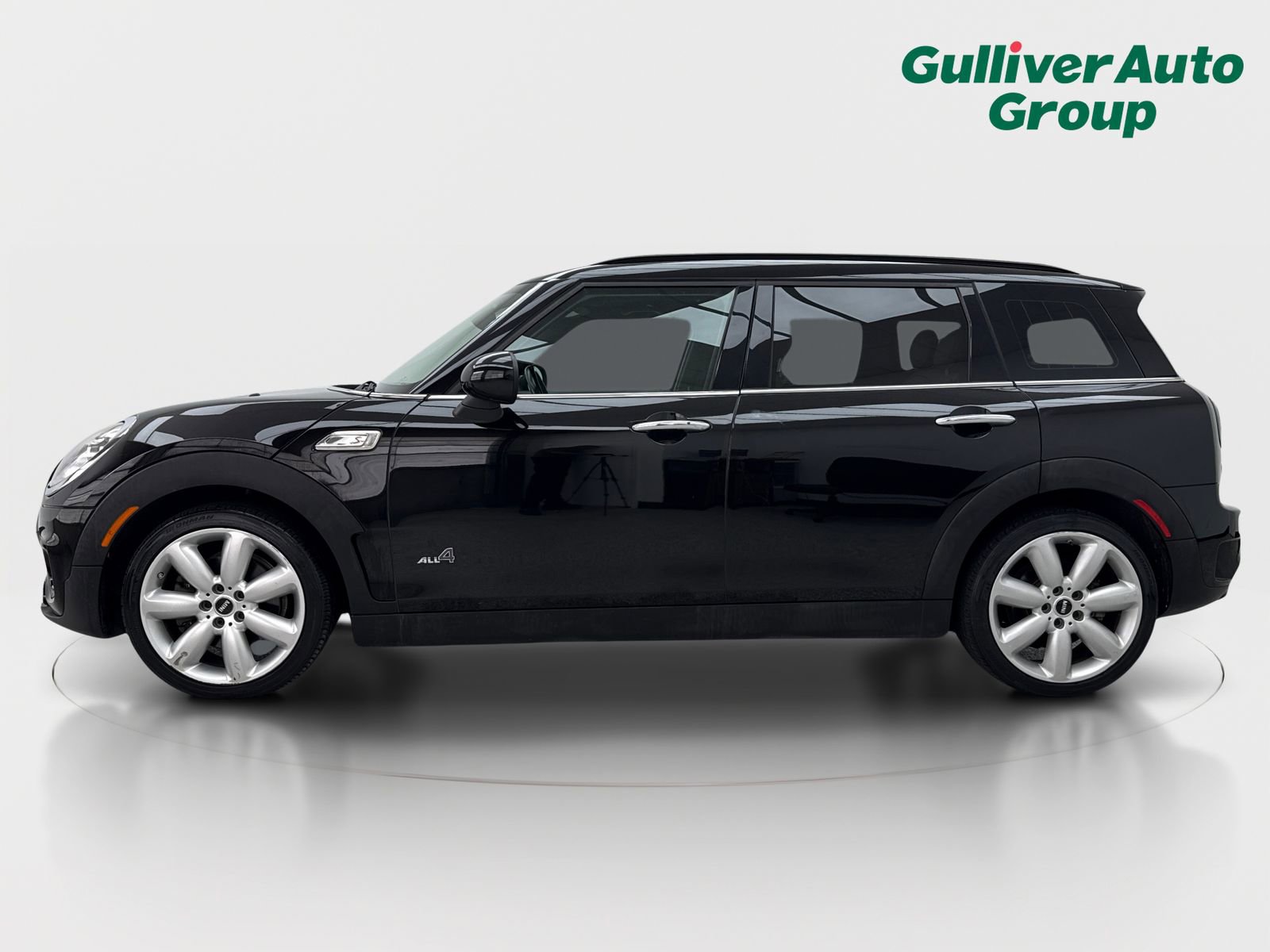 Used 2017 MINI Cooper Clubman S AWD/4WD image 3