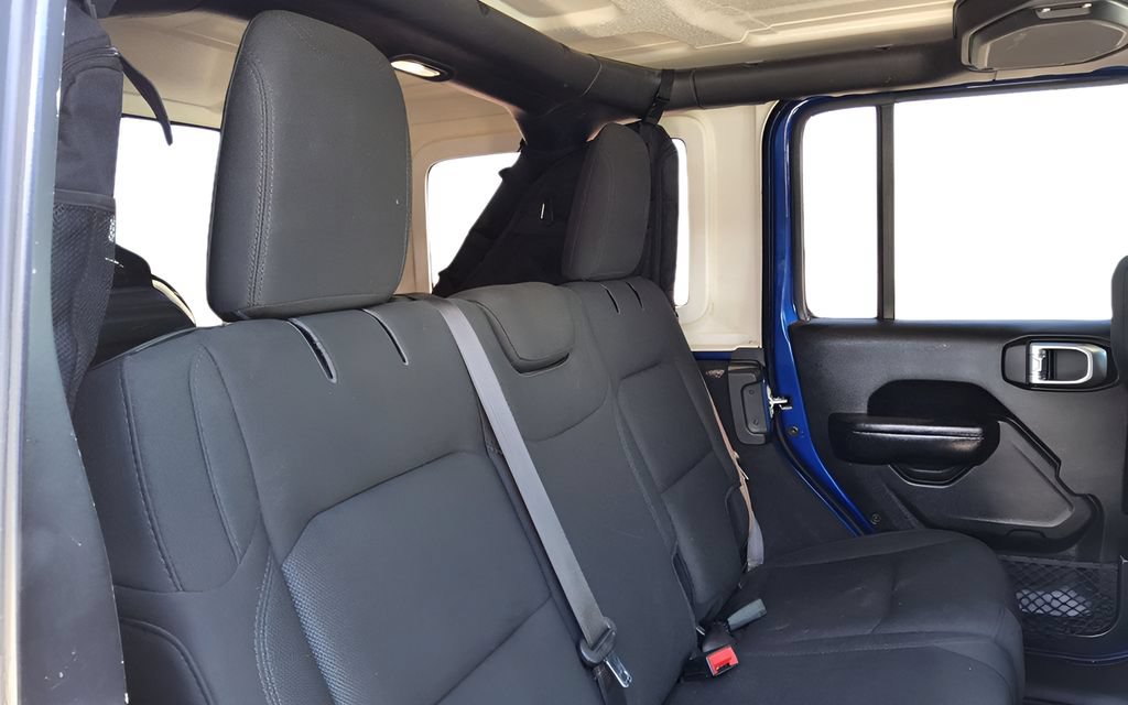Used 2019 Jeep Wrangler Unlimited Sport S AWD/4WD image 33