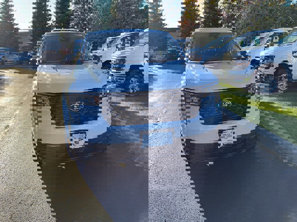 New 2025 Ford Maverick XL w/ Equipment Group 101A