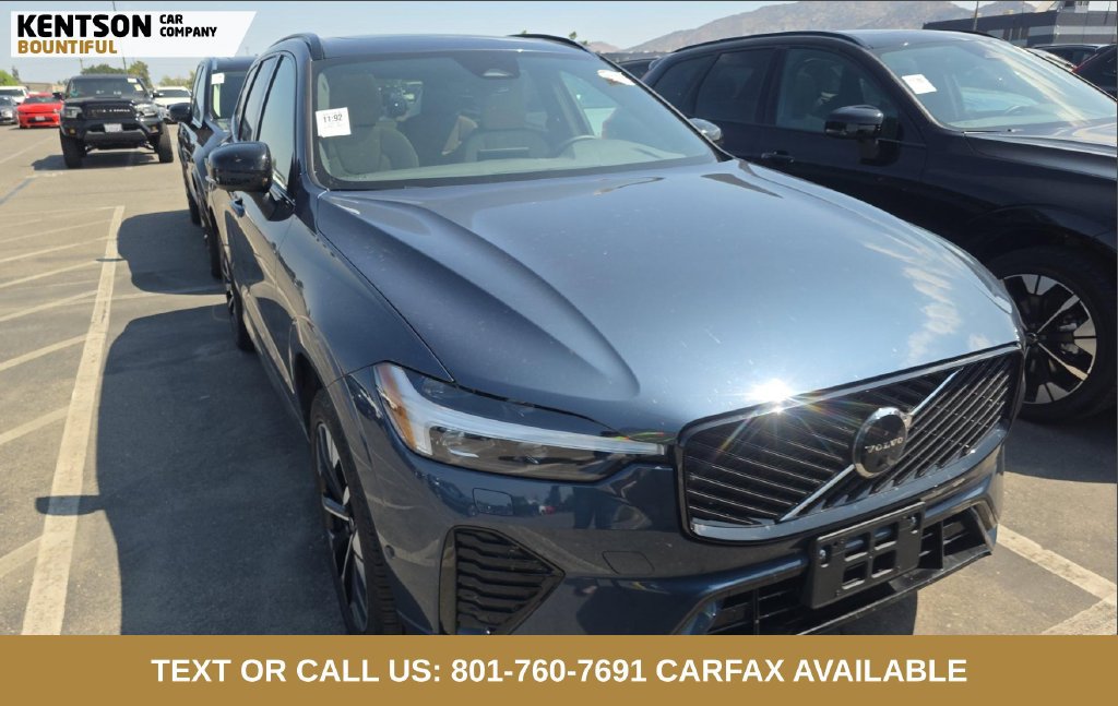 Used 2026 Volvo XC60 B5 Plus AWD/4WD image 2