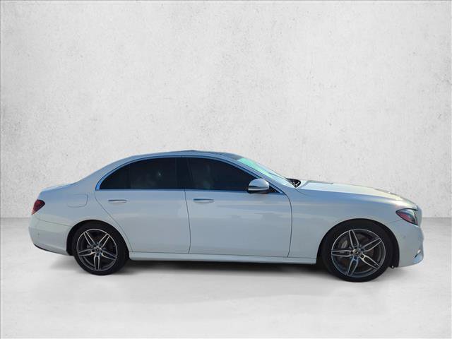 Used 2018 Mercedes-Benz E 300 image 5
