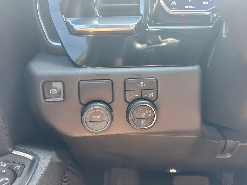 Used 2024 Chevrolet Silverado 1500 RST w/ Protection Package RWD image 24