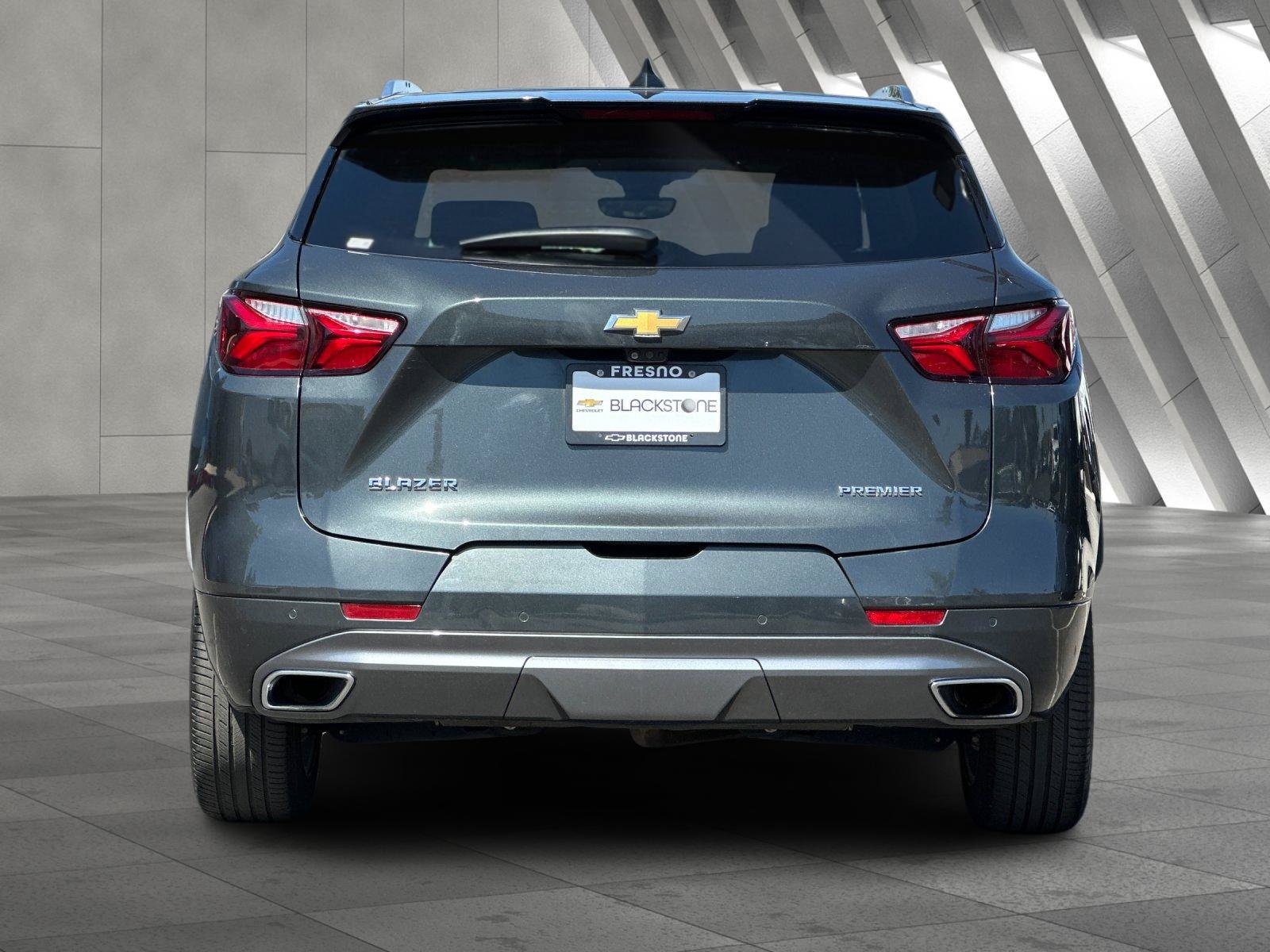 Used 2020 Chevrolet Blazer Premier w/ Driver Confidence II Package FWD image 5