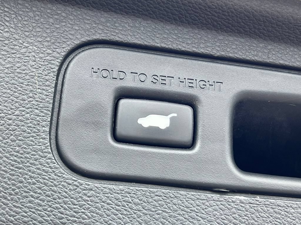 Used 2024 Honda Odyssey Sport image 40