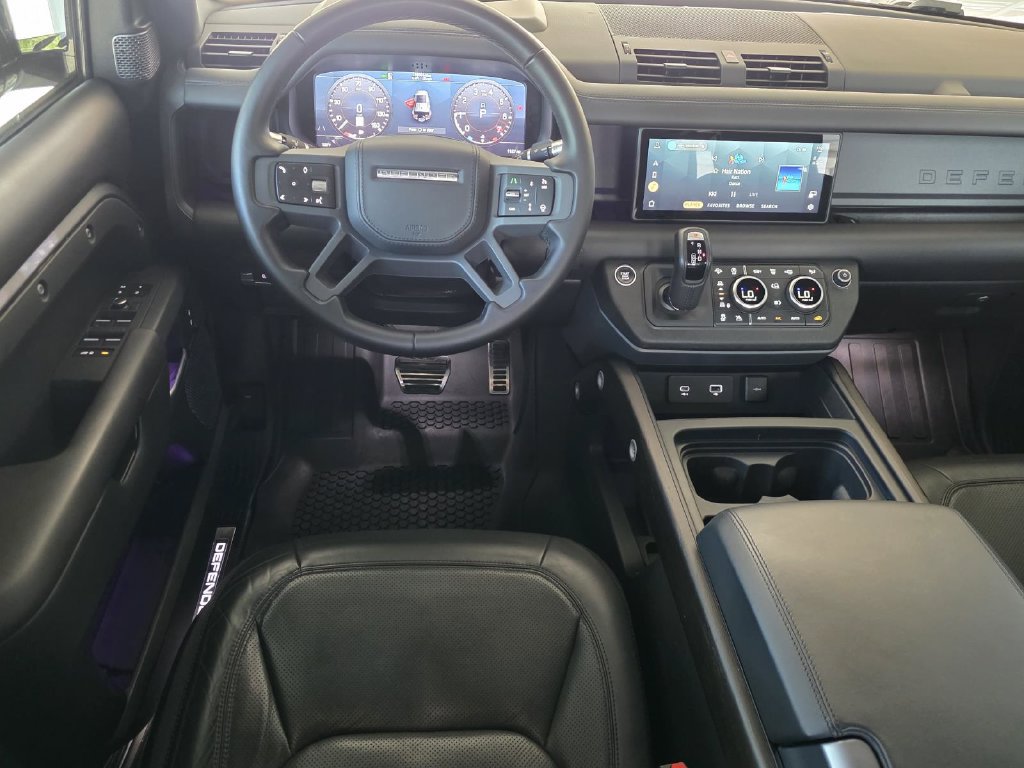 Used 2020 Land Rover Defender 110 X AWD/4WD image 13