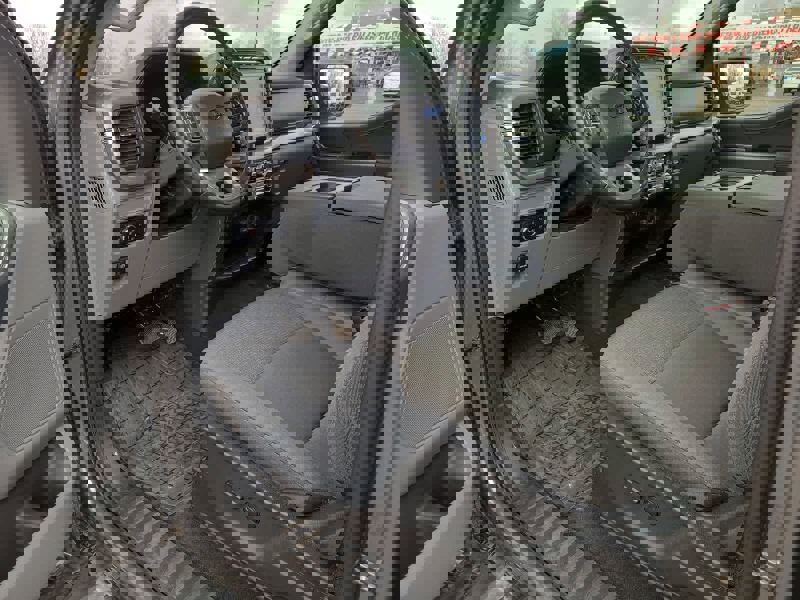 Used 2024 Ford F150 XLT w/ Tow/Haul Package image 10