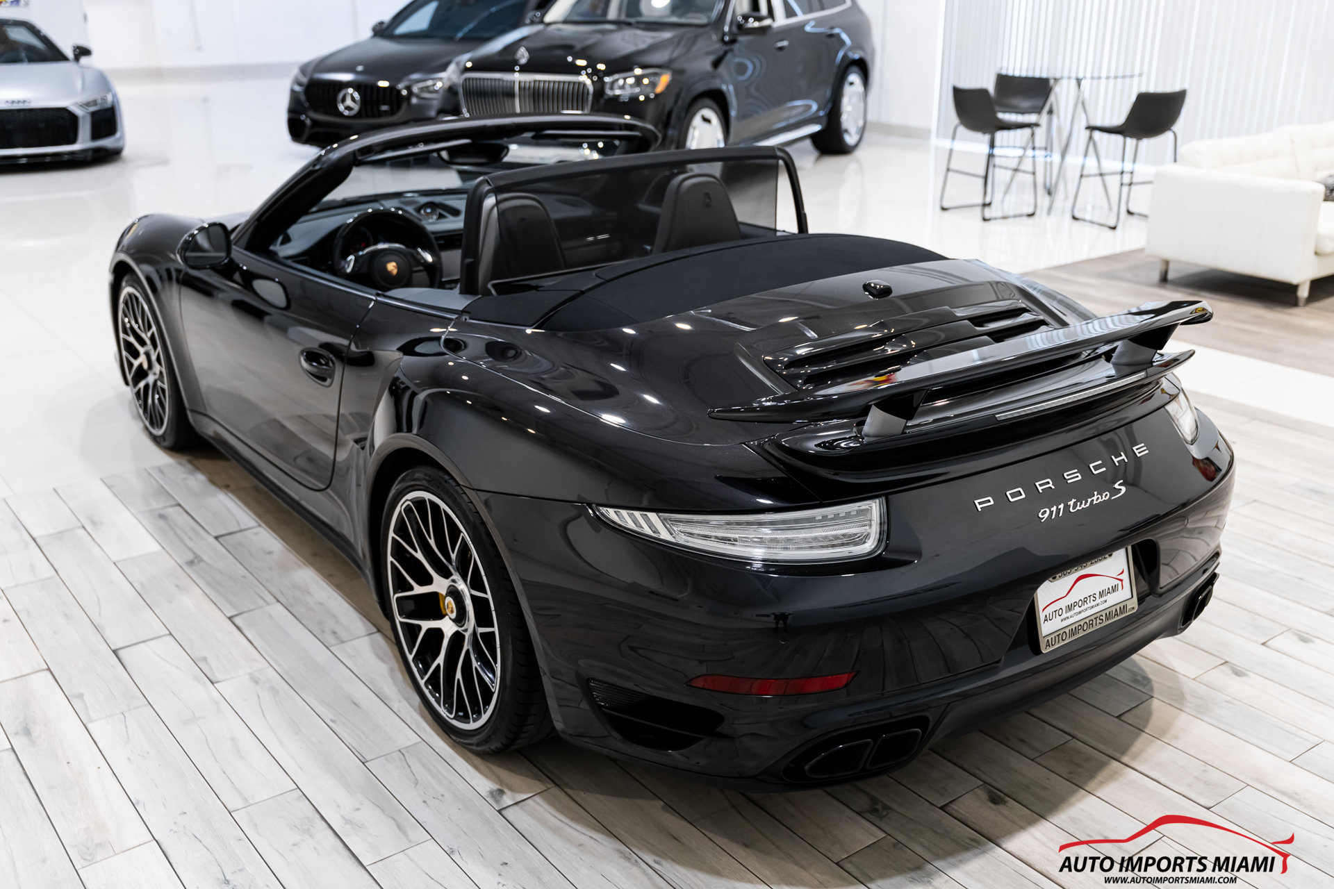 Used 2014 Porsche 911 Turbo S AWD/4WD image 14