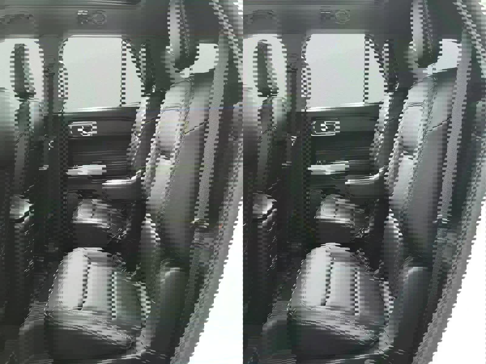 Used 2024 Ford Explorer XLT w/ Equipment Group 202A image 27