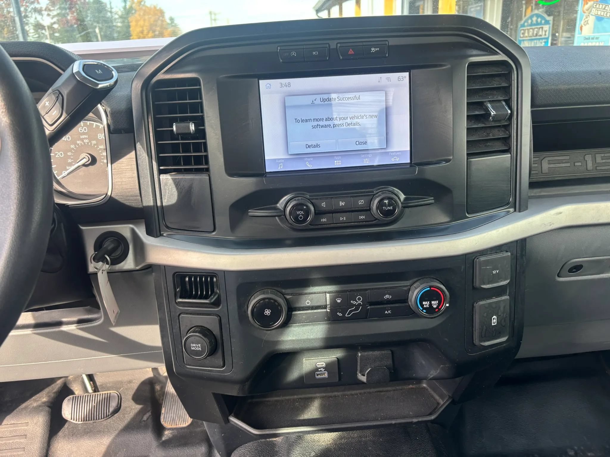 Used 2022 Ford F150 XL RWD image 24