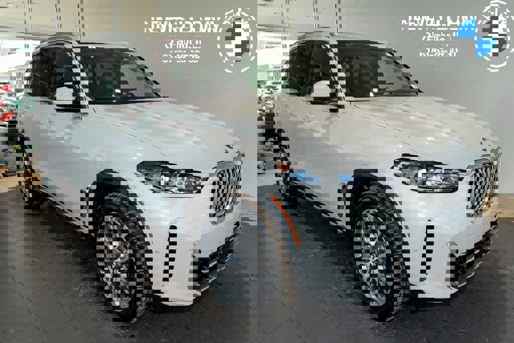 New 2026 BMW X5 xDrive50e w/ Premium Package