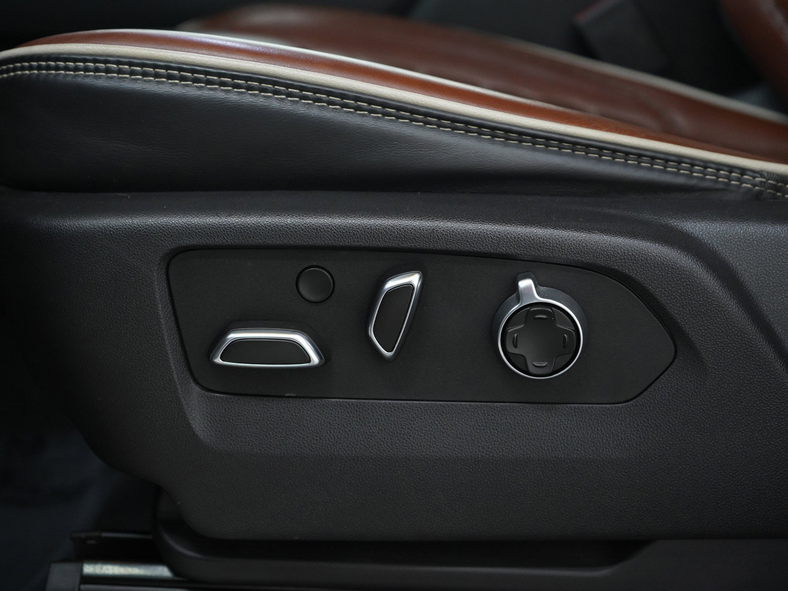 Used 2023 GMC Sierra 1500 Denali Ultimate image 26