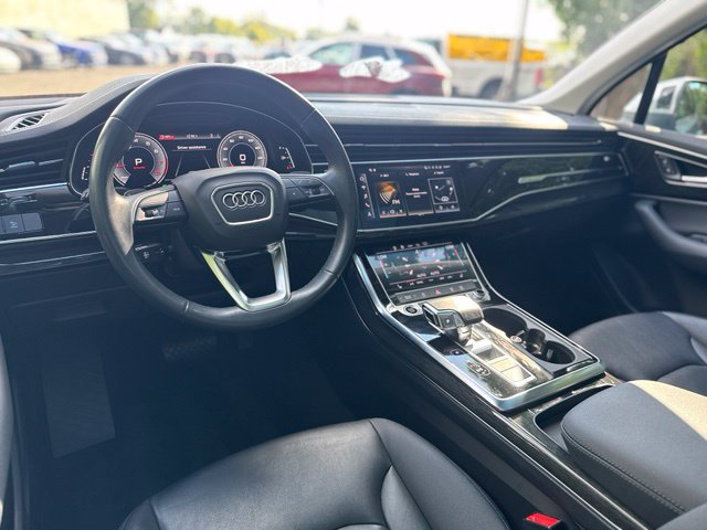 Used 2023 Audi Q7 2.0T Premium w/ Convenience Package AWD/4WD image 14