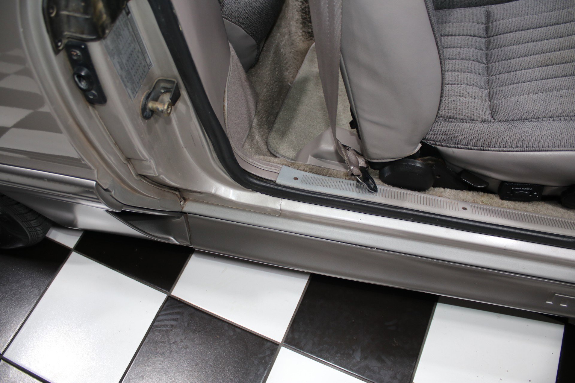 Used 1990 Ford Mustang GT image 47