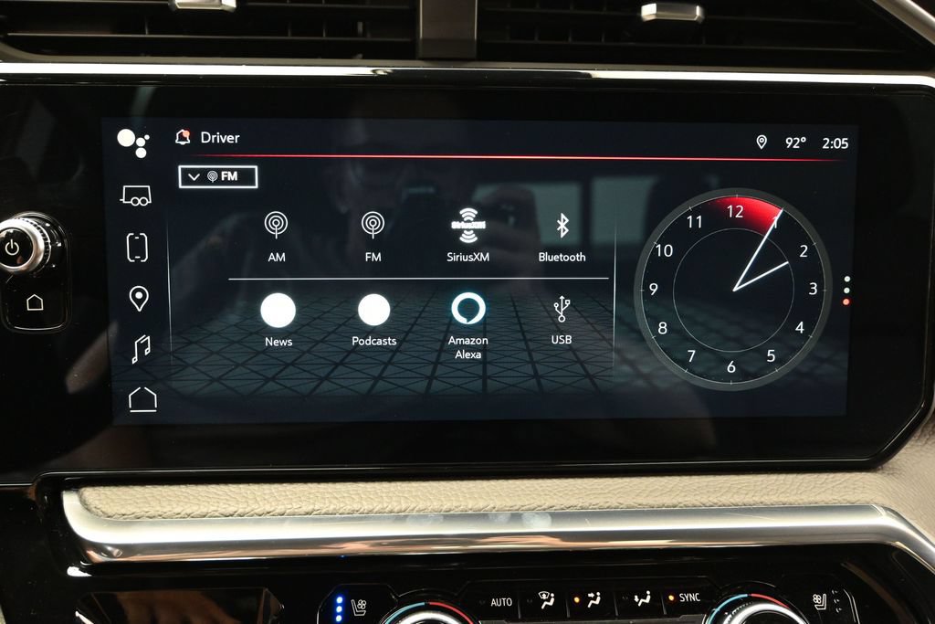 Used 2024 GMC Sierra 1500 Denali w/ Technology Package AWD/4WD image 36