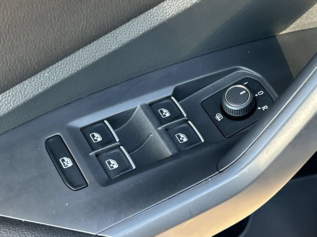 Certified 2026 Volkswagen Jetta Sport FWD image 18