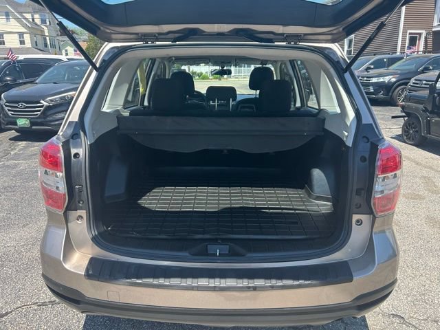 Used 2016 Subaru Forester 2.5i w/ Alloy Wheel Package AWD/4WD image 10